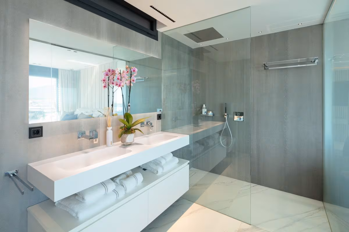 Apartament w Puerto Banus - łazienka